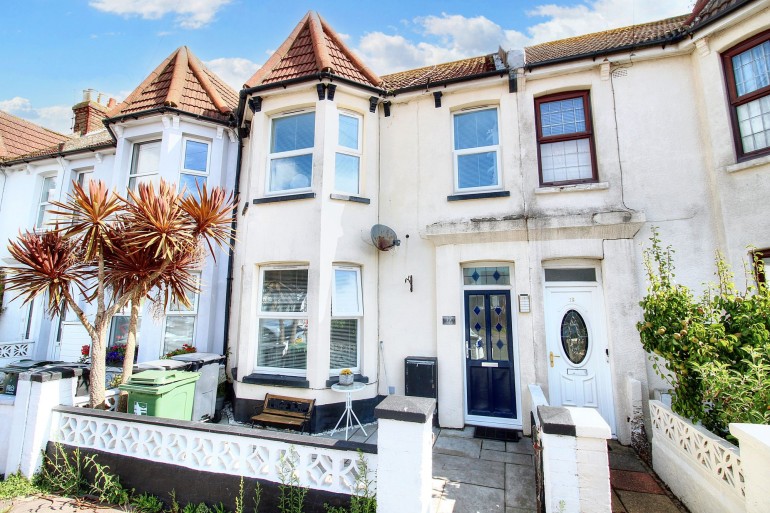 Beach Road, Eastbourne, BN22