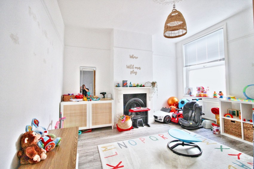 Images for Beach Road, Eastbourne, BN22
