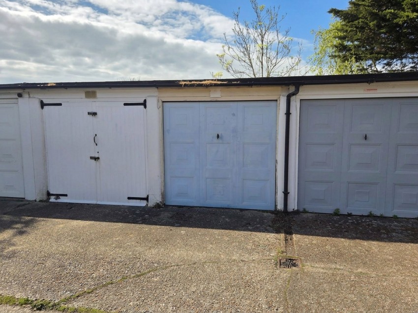 Images for Tollgate Gardens, Eastbourne, BN23