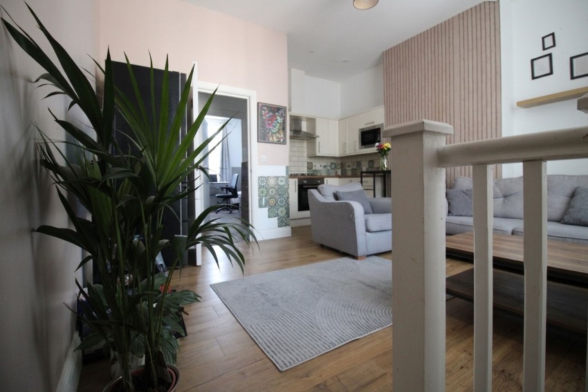 Images for Hyde Gardens, Eastbourne, BN21