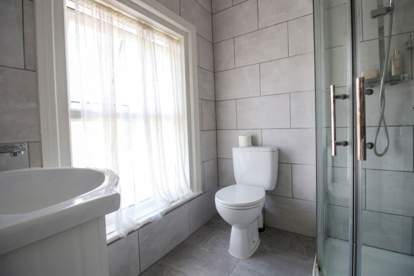 Images for Hyde Gardens, Eastbourne, BN21