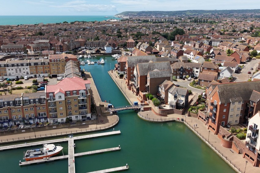 Images for Havana Court, Eastbourne, BN23