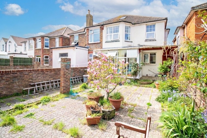 Images for Cavendish Avenue, Eastbourne, BN22