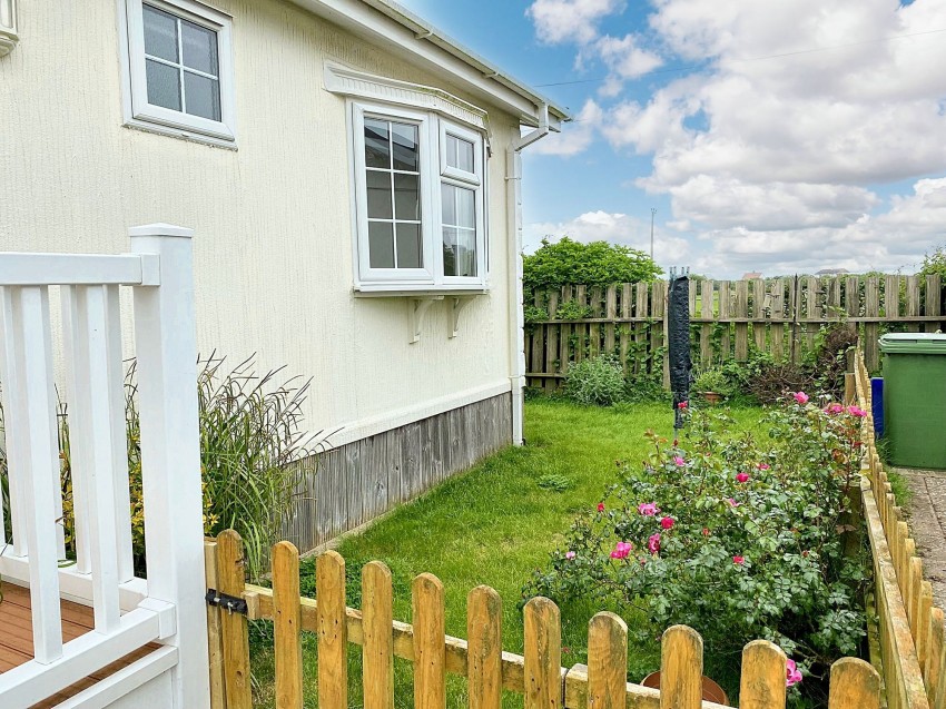 Images for Kingfisher Close, Normans Bay, BN24