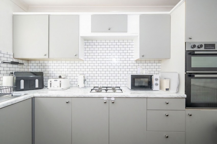 Images for Pulborough Avenue, Eastbourne, BN22