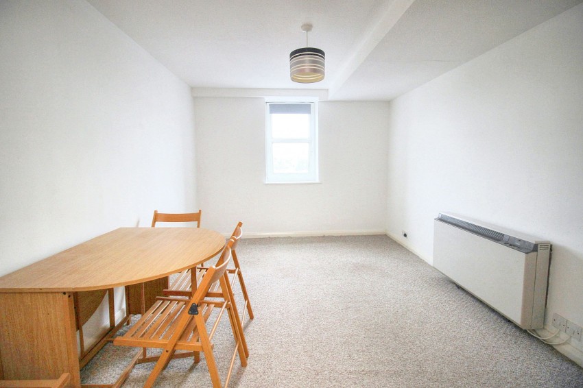 Images for Terminus Road, Gladstone Court, BN21