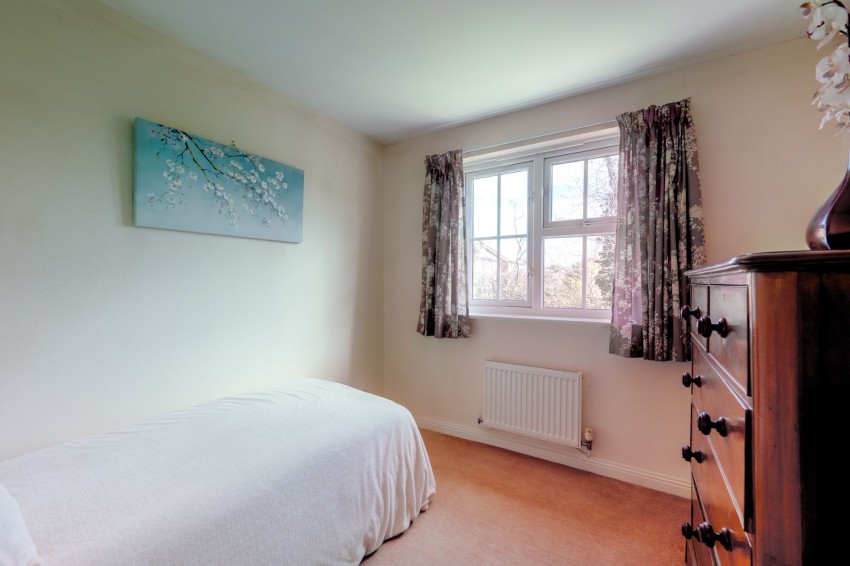 Images for Darent Close, Stone Cross, BN24