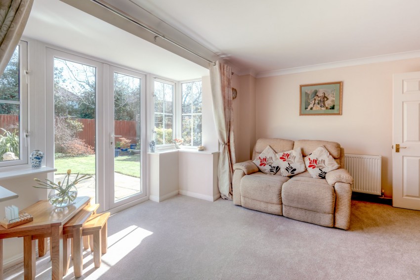 Images for Darent Close, Stone Cross, BN24