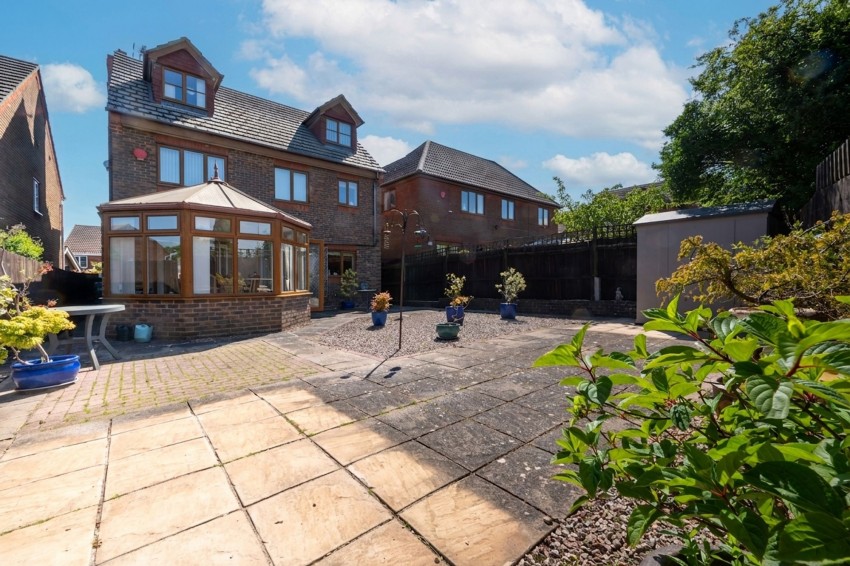 Images for Beaulieu Drive, Stone Cross, BN24