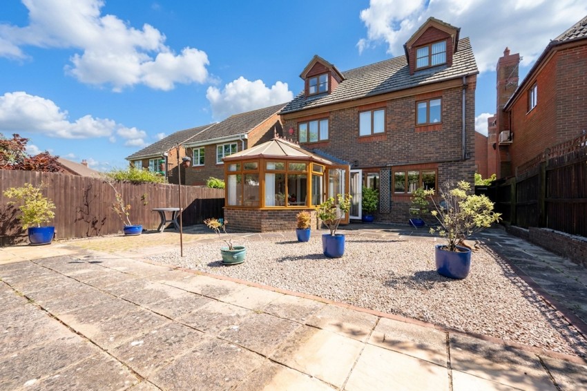 Images for Beaulieu Drive, Stone Cross, BN24
