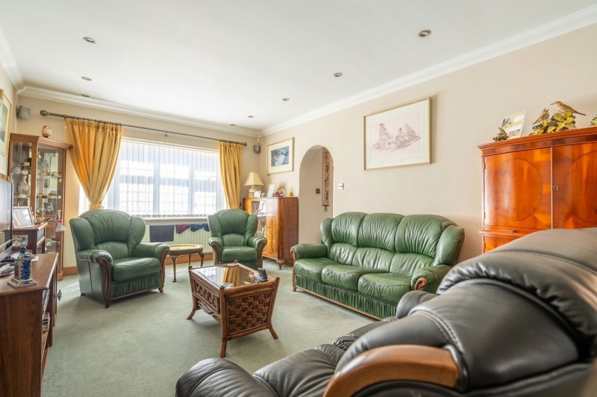 Images for Beaulieu Drive, Stone Cross, BN24
