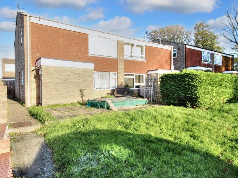 View Full Details for Harebell Close, Eastbourne, BN23