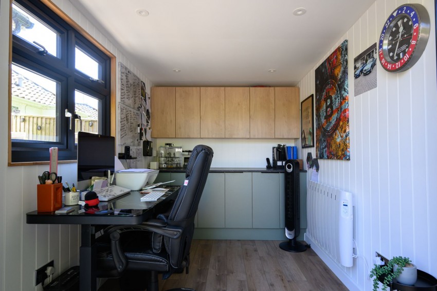 Images for Brookside Avenue, Polegate, BN26