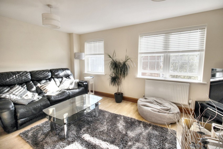 Images for Silver Strand West, Eastbourne, BN23