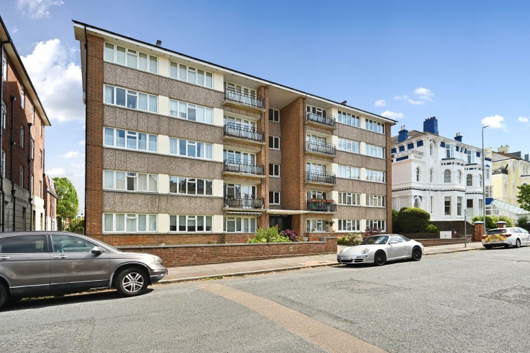 Burlington Place, Ashbourne Court Burlington Place, BN21