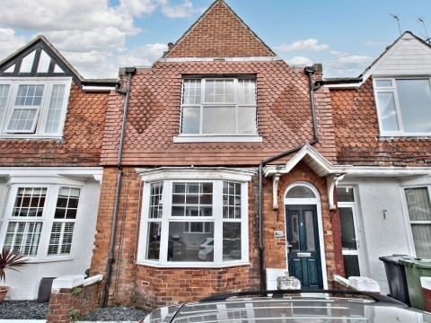 View Full Details for Sheen Road, Eastbourne, BN22