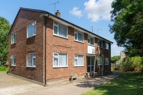 View Full Details for Walnut Walk, Polegate, BN26