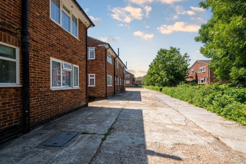 Images for Walnut Walk, Polegate, BN26